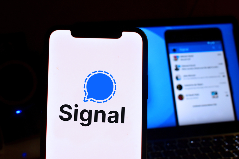 Cheating on Signal