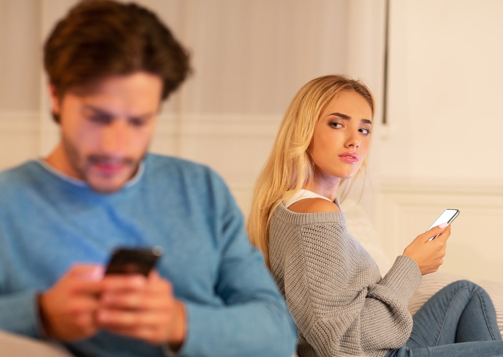 Lesen Betrug Ehepartner Textnachrichten kostenlos