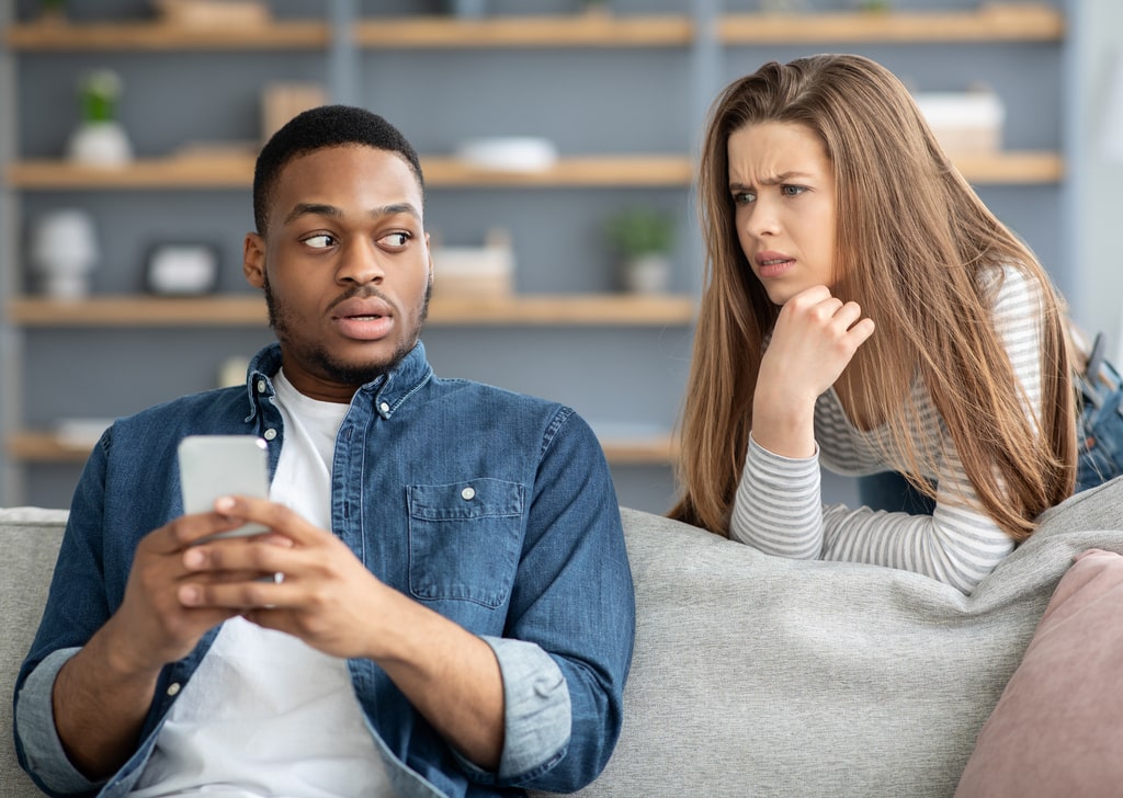 Lesen Betrug Ehepartner Textnachrichten kostenlos