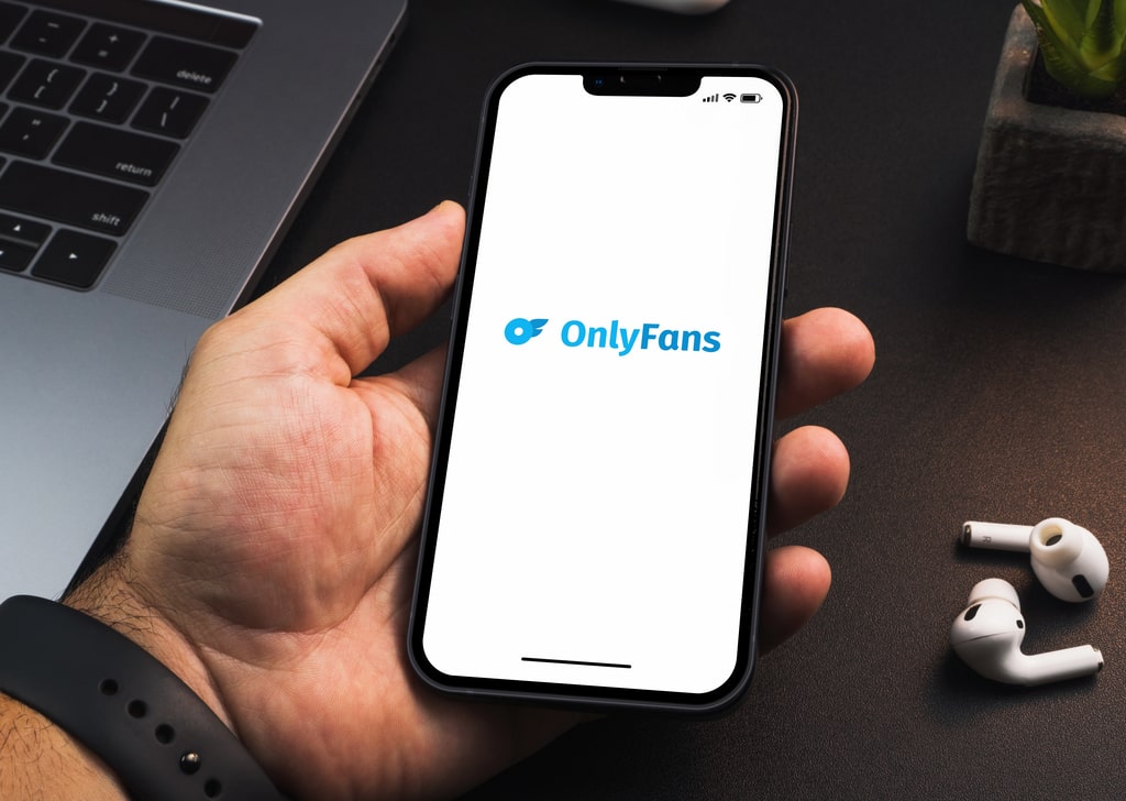 How to Find Out if Your Girlfriend Has an Onlyfans?